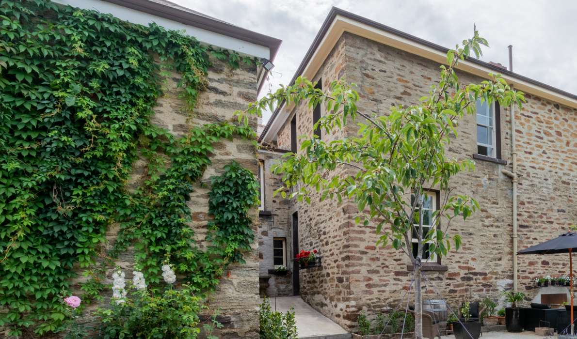 The Lord Clyde boutique accommodation in historic Clyde, Central Otago